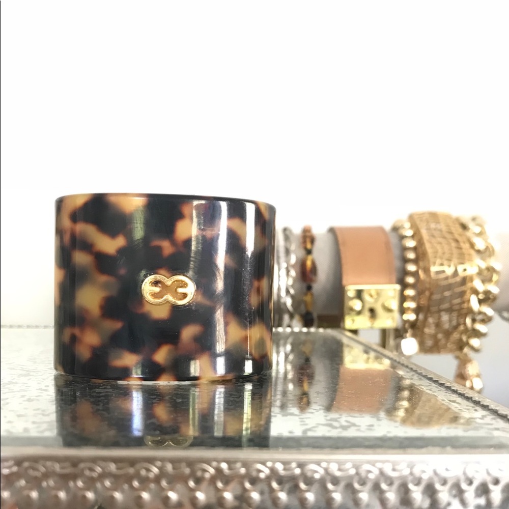 ESCADA | FAUX TORTOISE SHELL CUFF - Picture 1 of 2